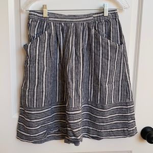 Striped knee length skirt